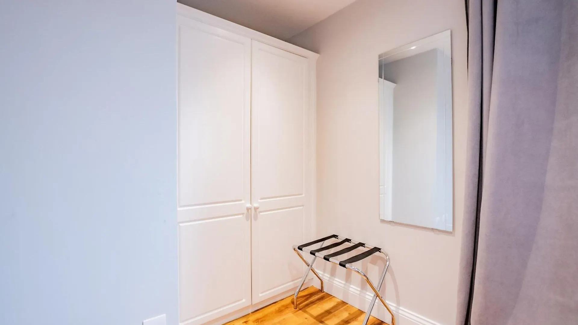 Dockview Port 2 Apartment Galway Ireland