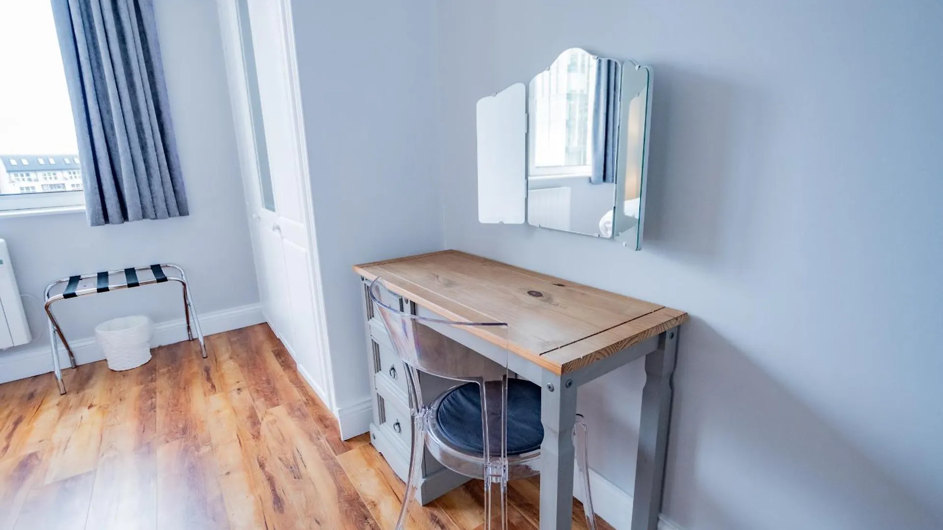Dockview Port 2 Apartment Galway