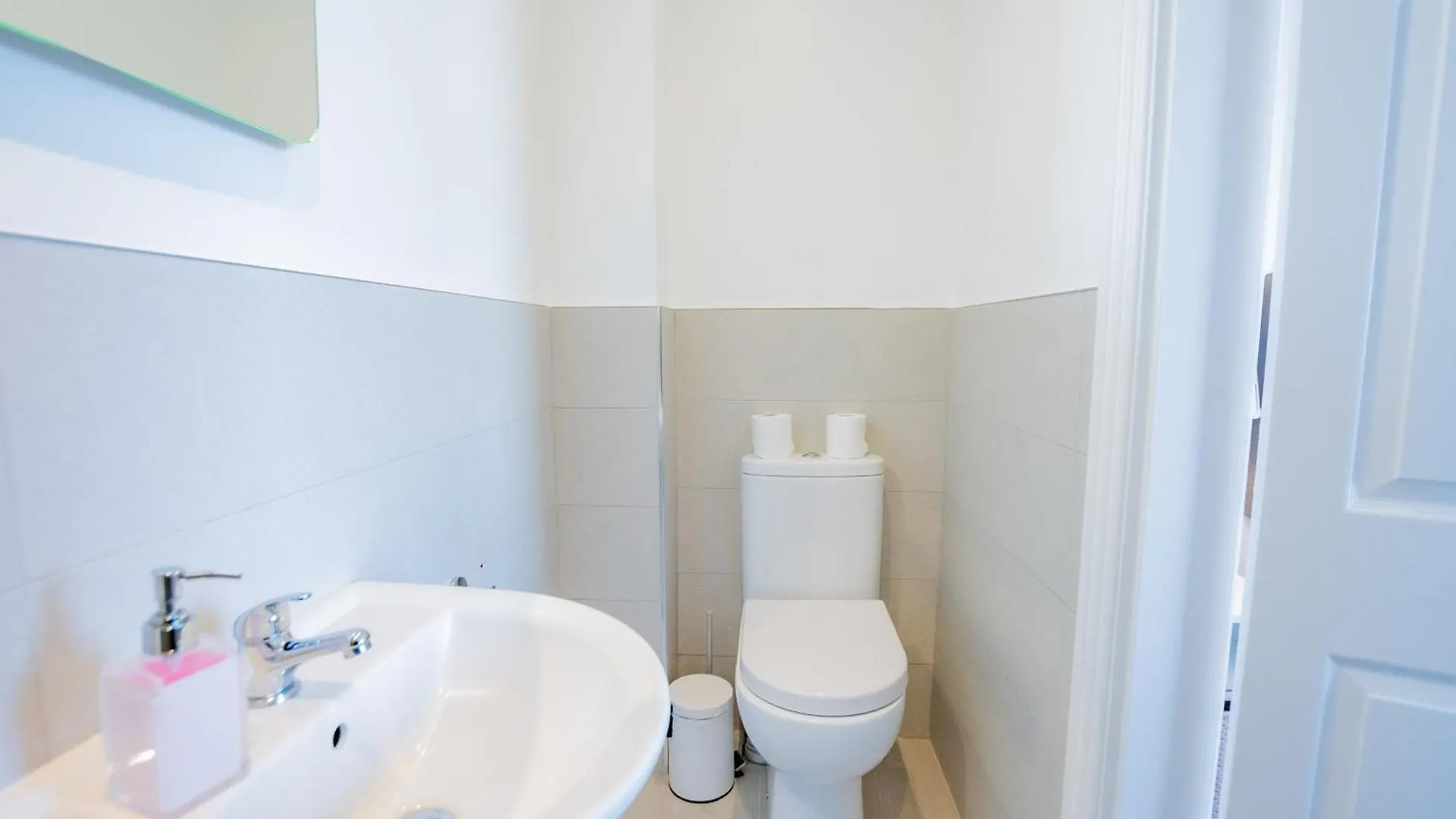 Dockview Port 2 Apartment Galway